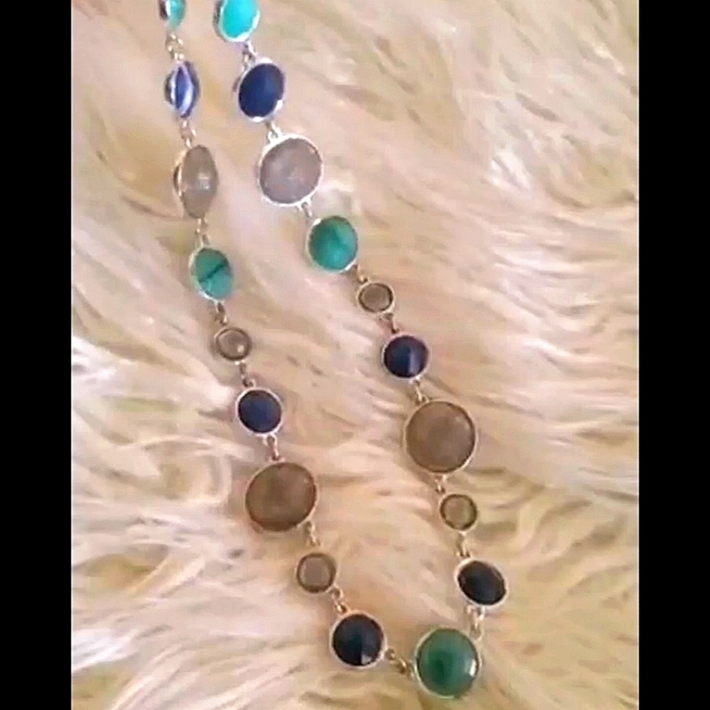 Sky Blue and Light green Crystal Like Bead Necklace. 🌴